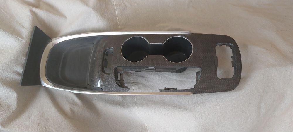 Продам верхную част от бара малибу 2 на фото видно.состояние отличное