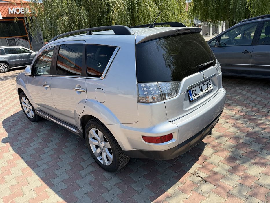 Vand Mitsubishi Outlander 2.2d 176cai