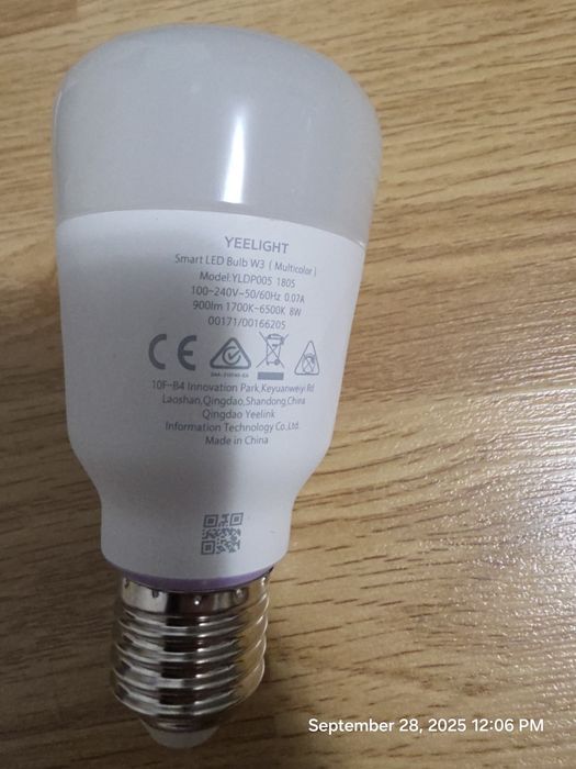 Set 8 becuri smart Yeelight Wi-Fi – RGB + White