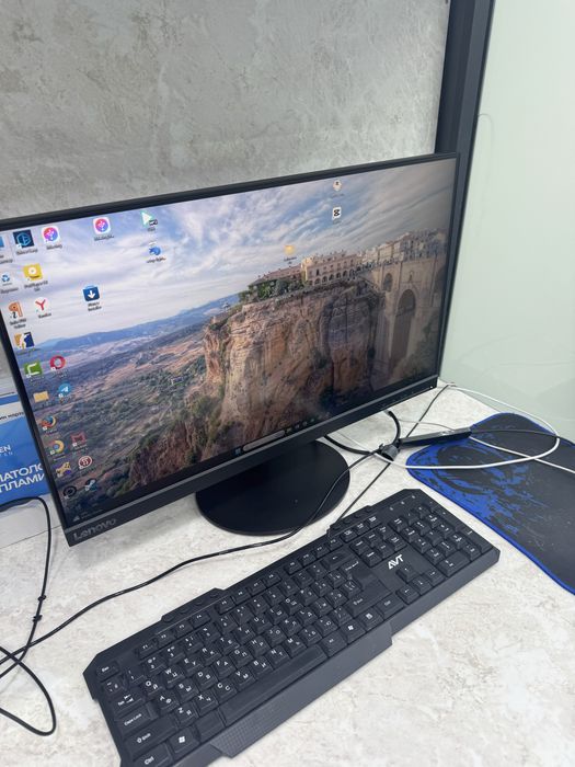 Продам Компютер intel core i3 9100F 4ядерный