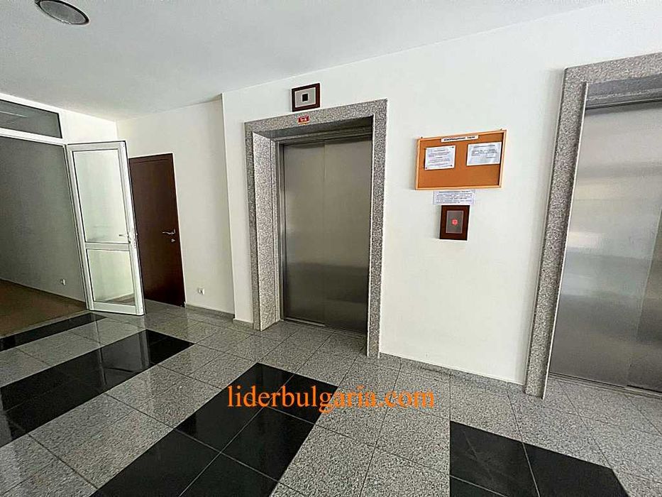 Продава се Тристаен апартамент в к.к. Слънчев бряг - 162 кв.м за 741 €/кв.м - Снимка #13