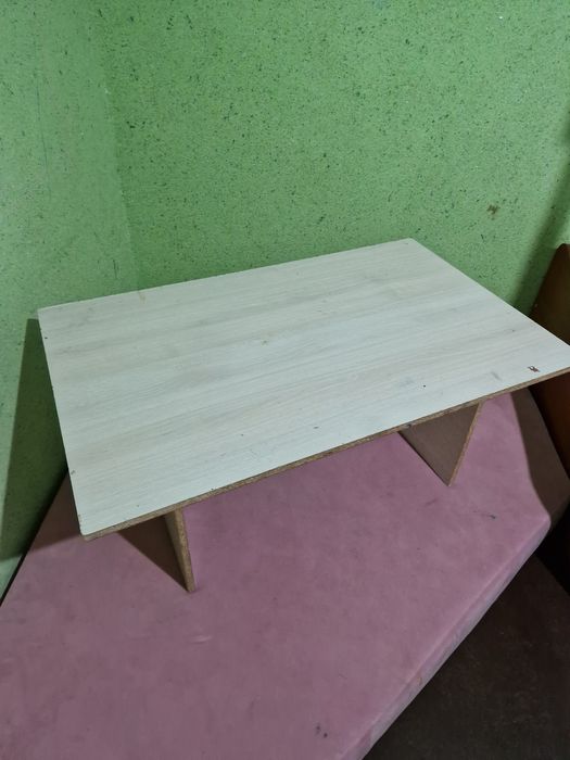 СТОЛ- размер ұзындығы-100см ені-60і