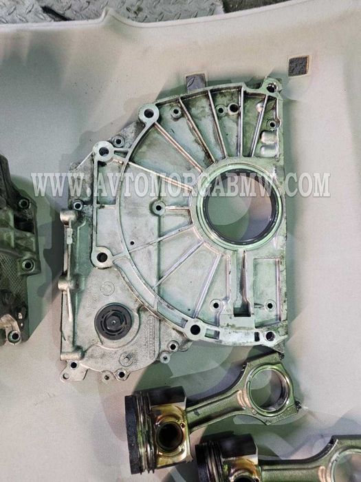 На части н57д30б двигател N57d30b глава бутало бутала картер х5 306 4d