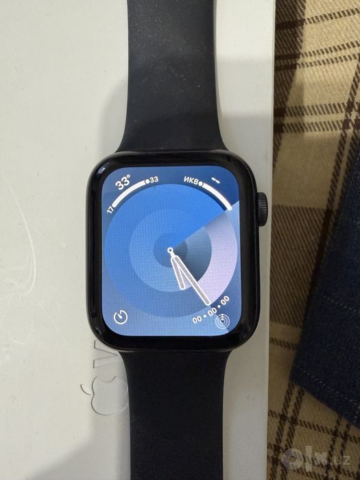 Срочно продам apple watch 5 series 44mm