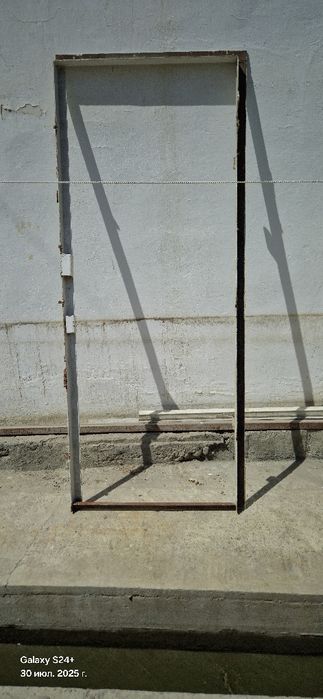 Темир эшик квартира учун калин бутун лист буйи 208×84