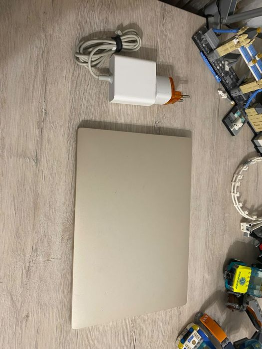 Шустрый Xiaomi/металлический/SSD/Windows 10