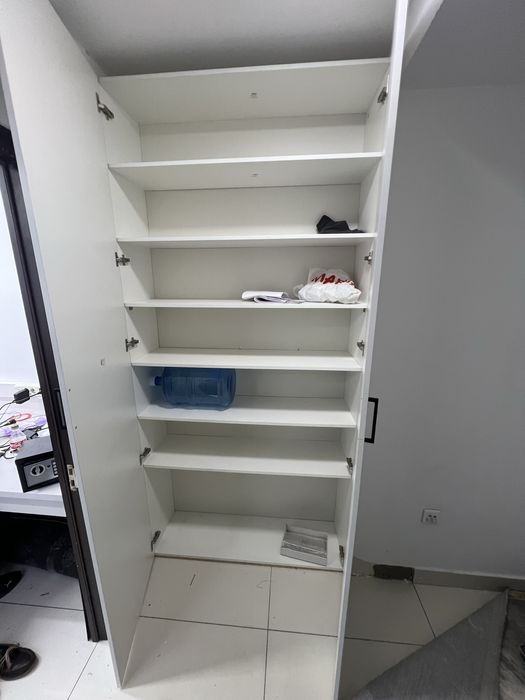 Продается шкаф офисный