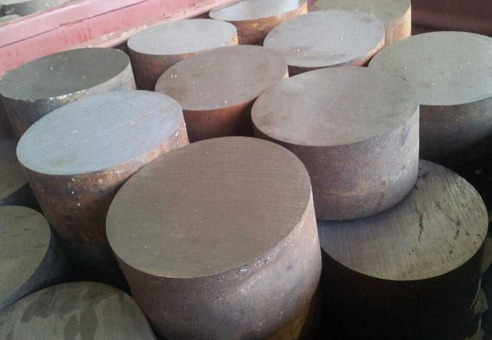 Круги стальные мерные и немерные (шестигранник, квадрат стальной)