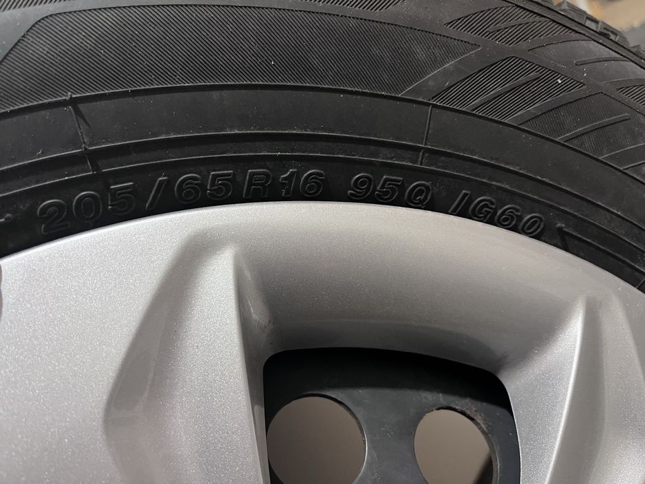 Шины с дисками (Yokohama)