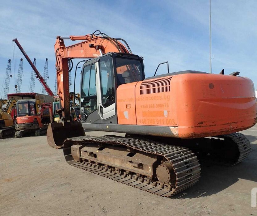 Vand Excavator Hitachi ZX 210 AN 2011 ore 9980