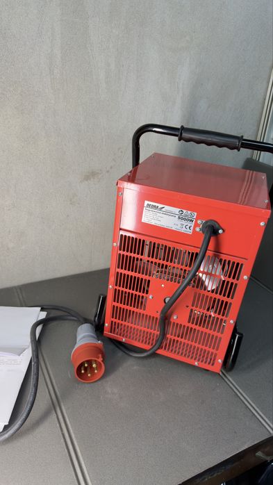 Калорифер DED9922, Dedra, 5000W, Червен