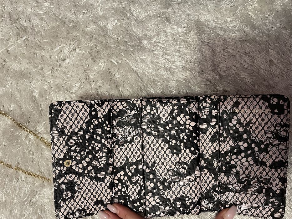 ЧИСТО НОВА чантичка Victoria’s Secret