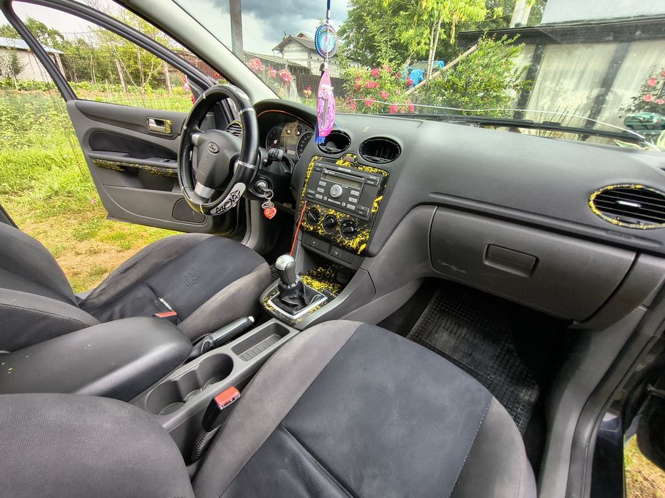 FORD Focus 2006 — imagine 5