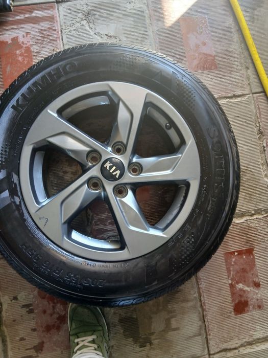 Kia k5 koreyski diska kumho shinalar bn r16 205ga 65