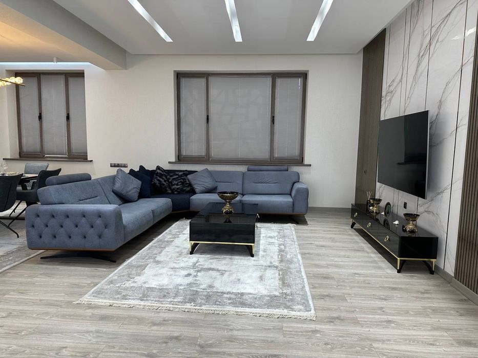 Продаётся 8 соток Евро Дом на Амир Темур Махалля.