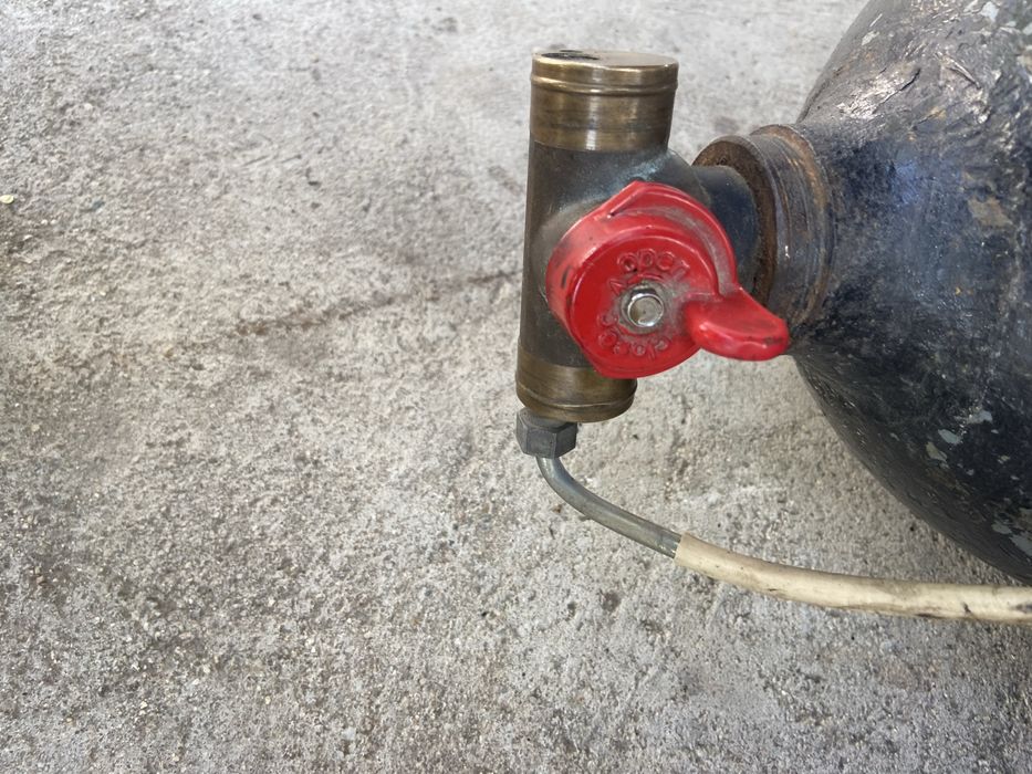 Метанови бутилки втора употреба.