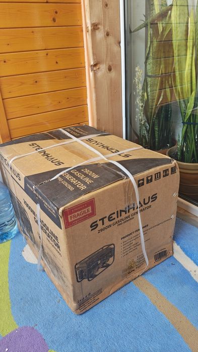 Generator curent electric Steinhaus PRO-GEN2900, 2900 W cu stabilizator de tensiune, benzina, autonomie 10h