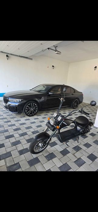 BMW SERIA 7 HIBRID (3 litri benzină+electric)