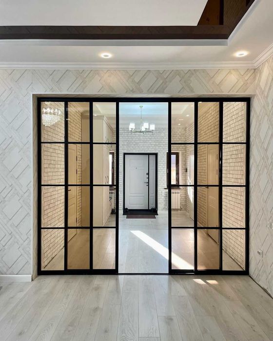 Стеклянные перегородки. Душевые кабины. Раздвижные двери. Лофт