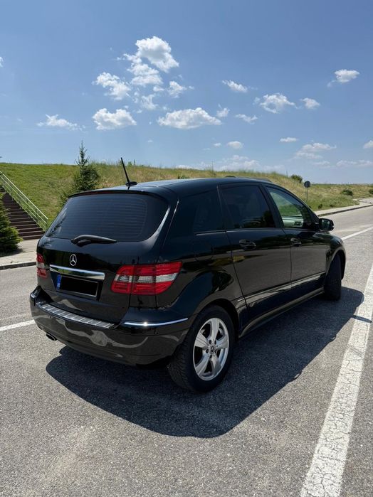Mercedes B 200 W245