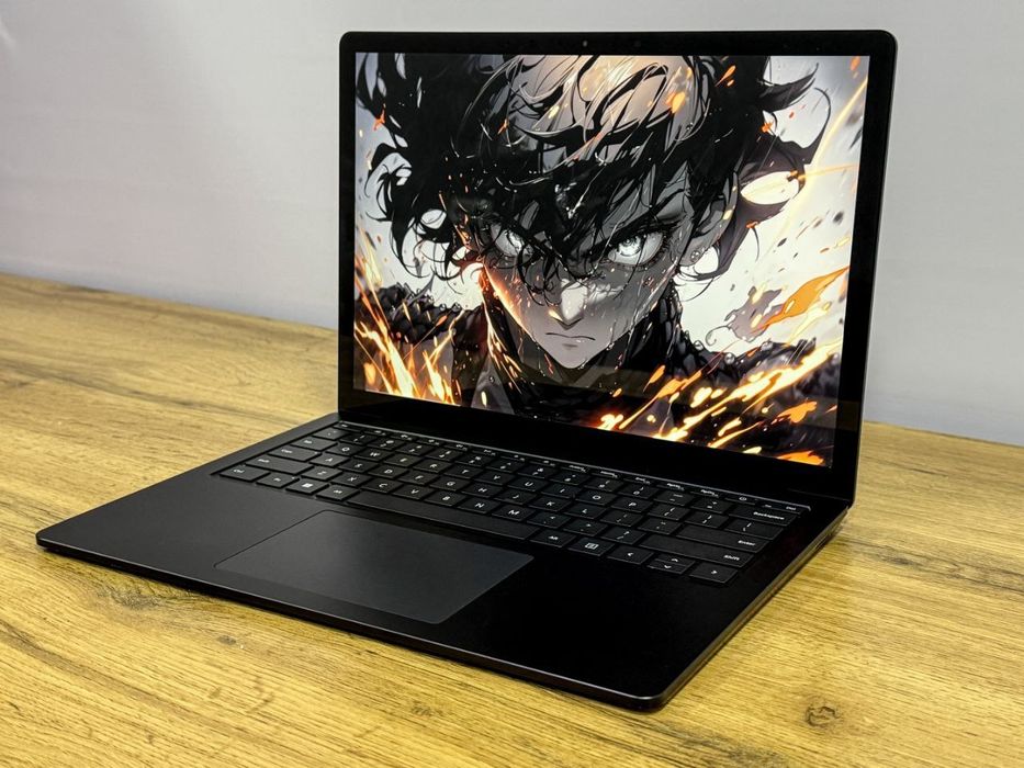 Noutbuk Microsoft Surface 3