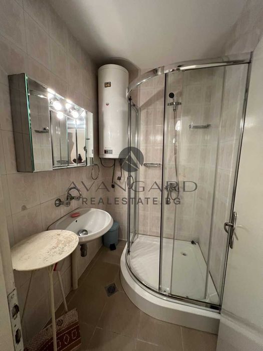 Продава се Тристаен апартамент в Пловдив, Център - 106 кв.м за 2548 €/кв.м - Снимка #9