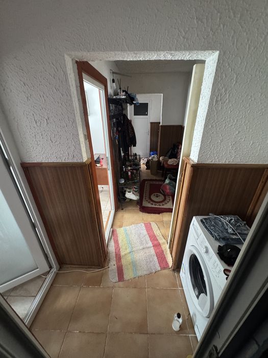 Vand apartament 4 camere decomandat !