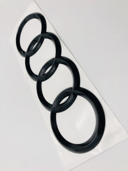 Embema Audi spate negru 215 mm