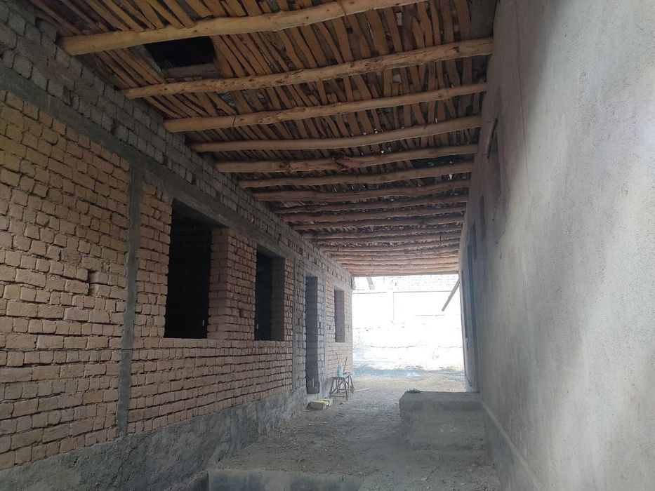 Срочно продается дом в Бостонлик тумани