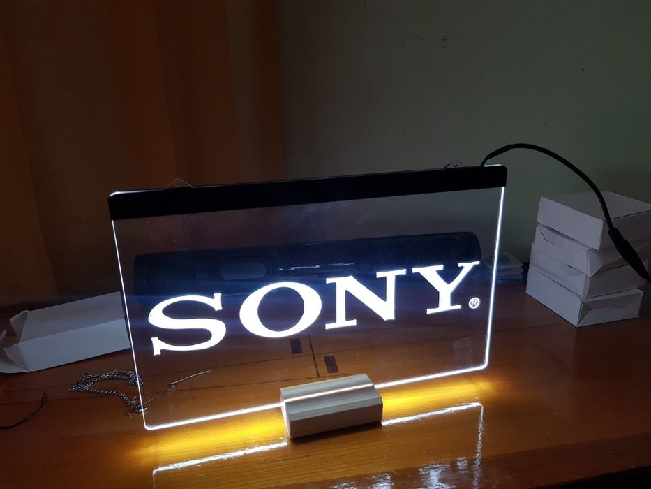 Firma luminoasa hi fi Sony/Akai/Technics/Revox/Mc Intosh