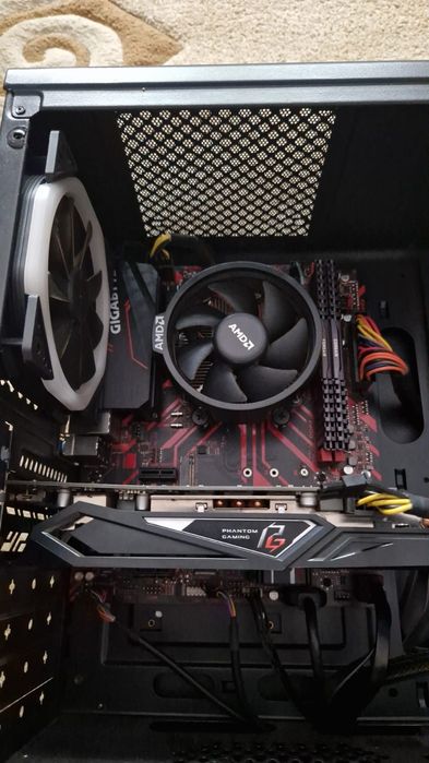 Servicii Mentenanță Calculatoare și Laptopuri