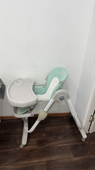 Продаи стул для кормления