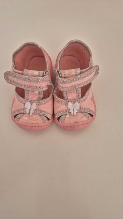 бебешки пантофки размер 20