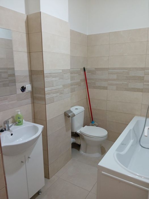 Închiriez apartament 1 camera Florești str.cetatii 250 euro/lună