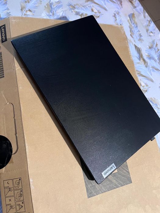 Продам ноутбук Lenovo