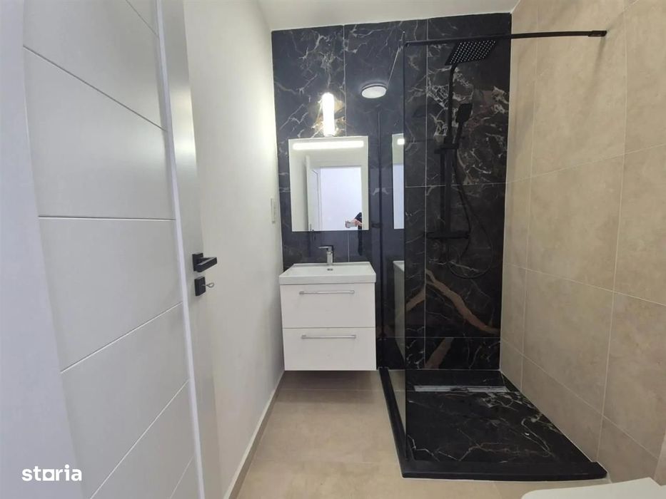 Apartament 3 camere de vânzare – 69,45 mp utili – logie 13,4 mp