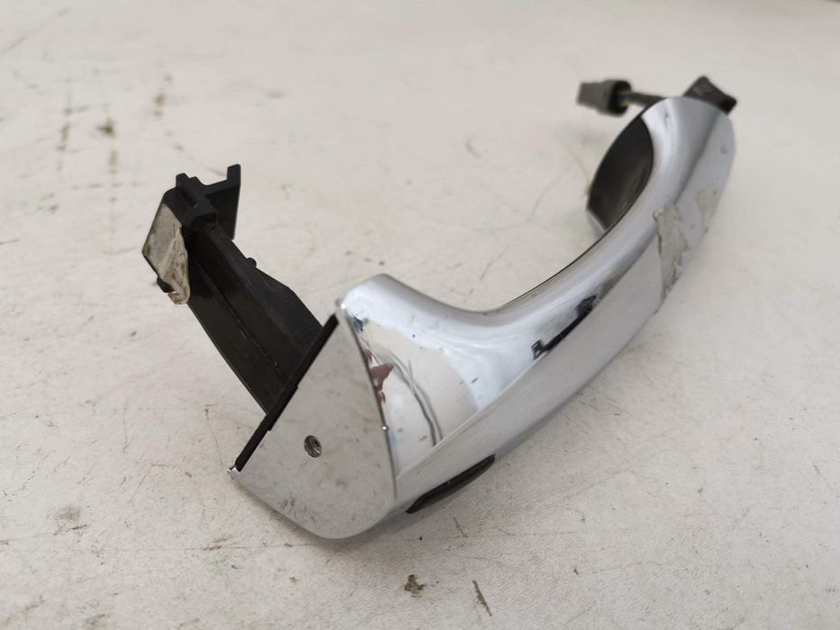 Лява предна дръжка Киа Соренто 3 / Kia Sorento 3 [ - ] Оригинална, в д