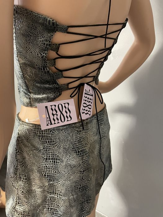 Set Ar8D Moonscale – Halter Top + Mini Skort