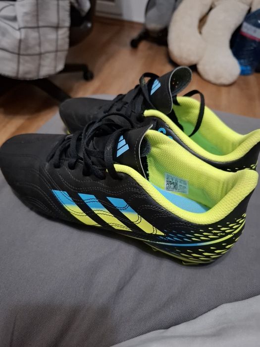 Оригинални обувки за футбол Adidas