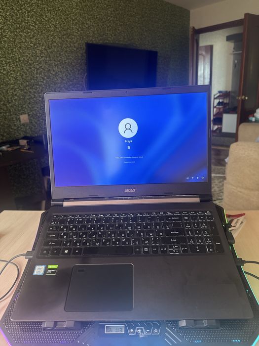 Acer Aspire 7 продам