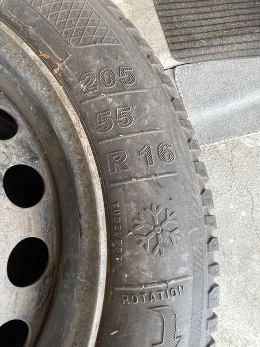 Jante cu anvelope 205 55 16 iarna