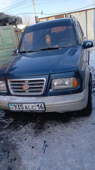 Продам машину Сузуки Витара