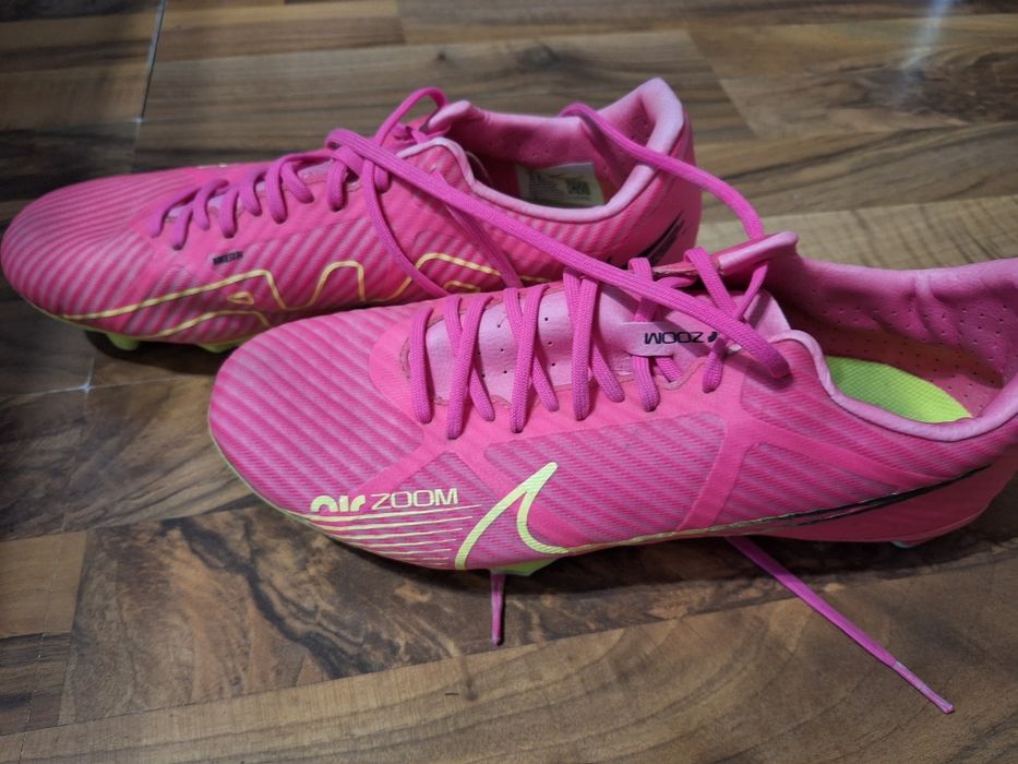 Оригинални  бутонки найк  41