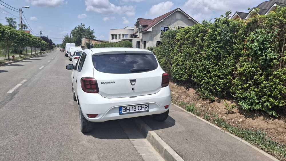 DACIA Sandero 2018 — imagine 3
