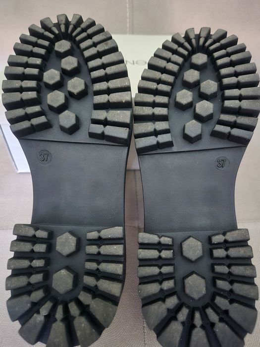 Pantofi slip-on, superbi, nr 37