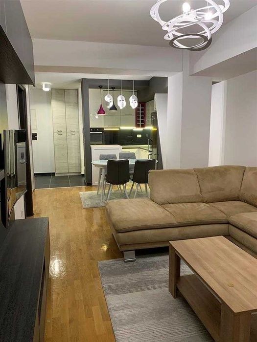 Дава се под наем Двустаен апартамент в Бургас, Славейков - 58 кв.м за 204 € - Снимка #3