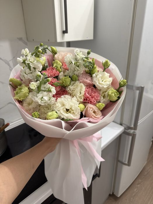 Букет цветов свежий