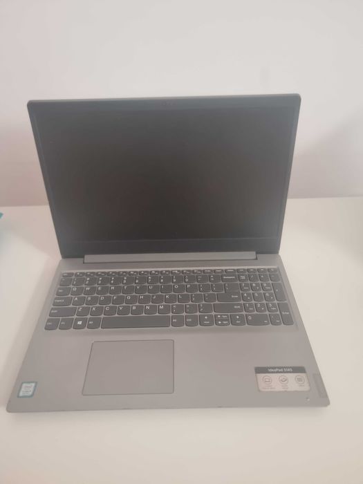 Laptop Lenovo ideaPad S145