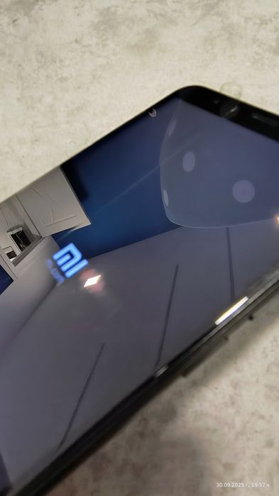 Лот Смартфони Работещи и за части.