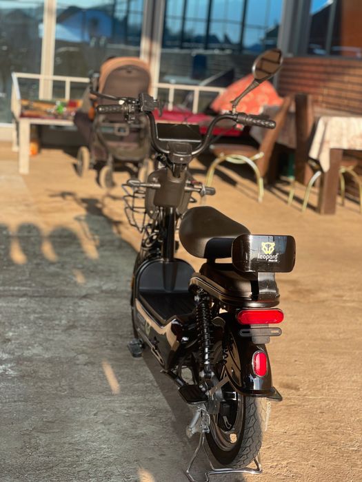 Электро мопед leopard Max E8